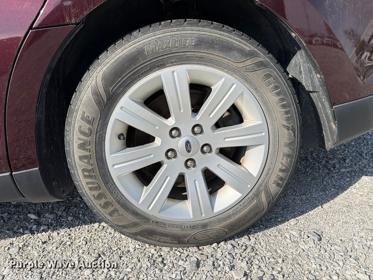image for item FP3213 2011 Ford Taurus 