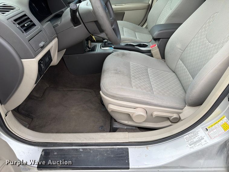 image for item FP3214 2012 Ford Fusion 