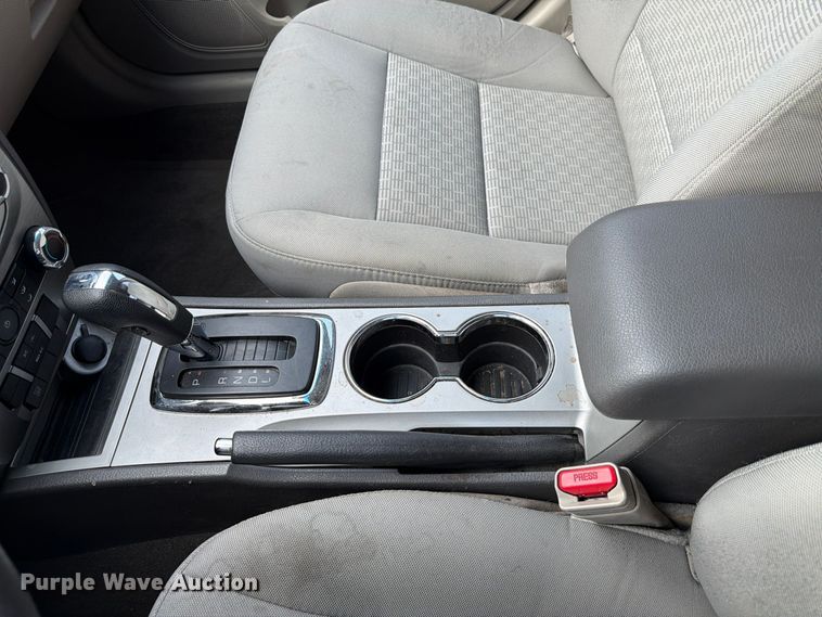 image for item FP3214 2012 Ford Fusion 