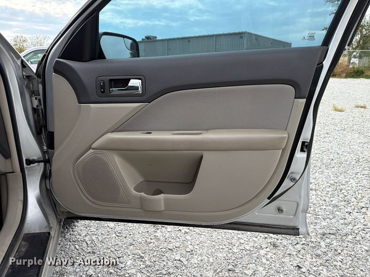 image for item FP3214 2012 Ford Fusion 