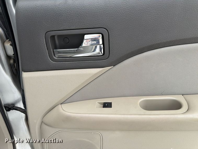 image for item FP3214 2012 Ford Fusion 
