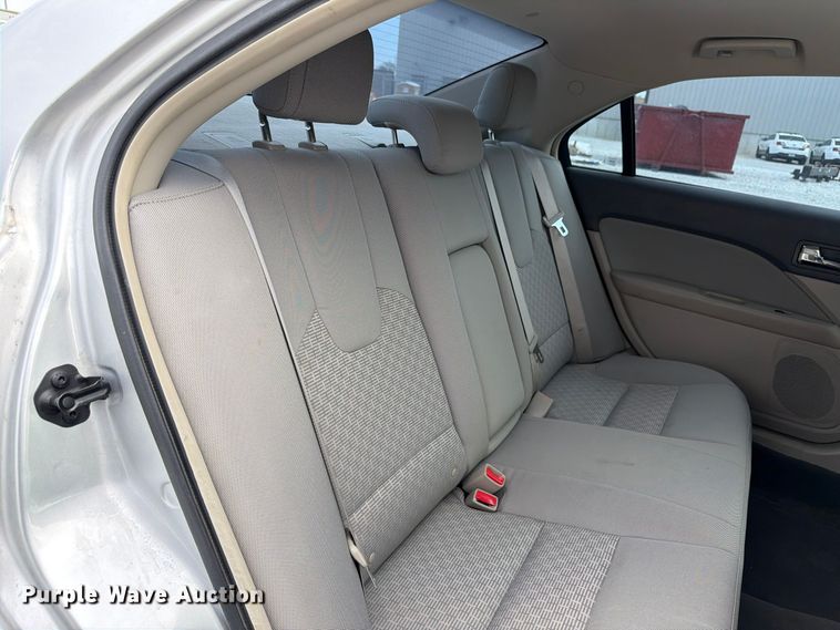 image for item FP3214 2012 Ford Fusion 