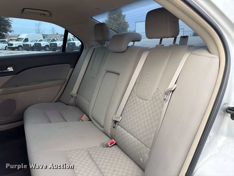 image for item FP3214 2012 Ford Fusion 