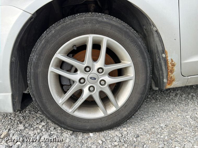 image for item FP3214 2012 Ford Fusion 