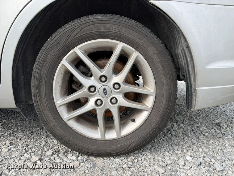 image for item FP3214 2012 Ford Fusion 