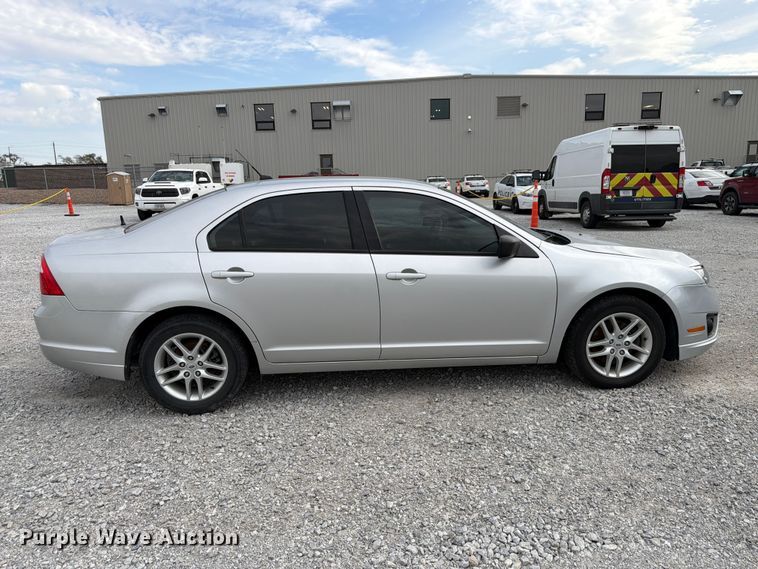 image for item FP3215 2012 Ford Fusion 
