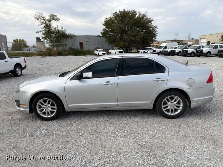 image for item FP3215 2012 Ford Fusion 