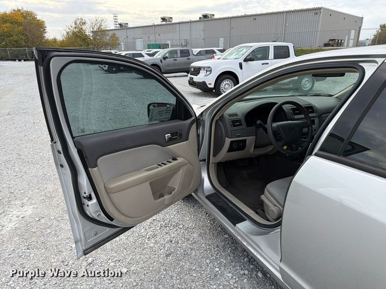 image for item FP3215 2012 Ford Fusion 
