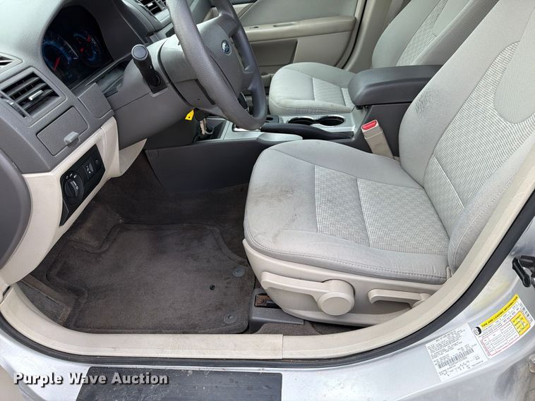 image for item FP3215 2012 Ford Fusion 