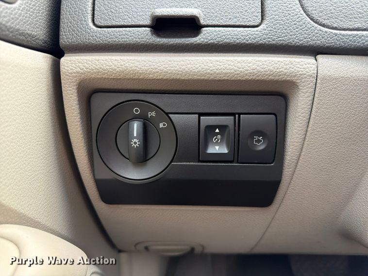 image for item FP3215 2012 Ford Fusion 