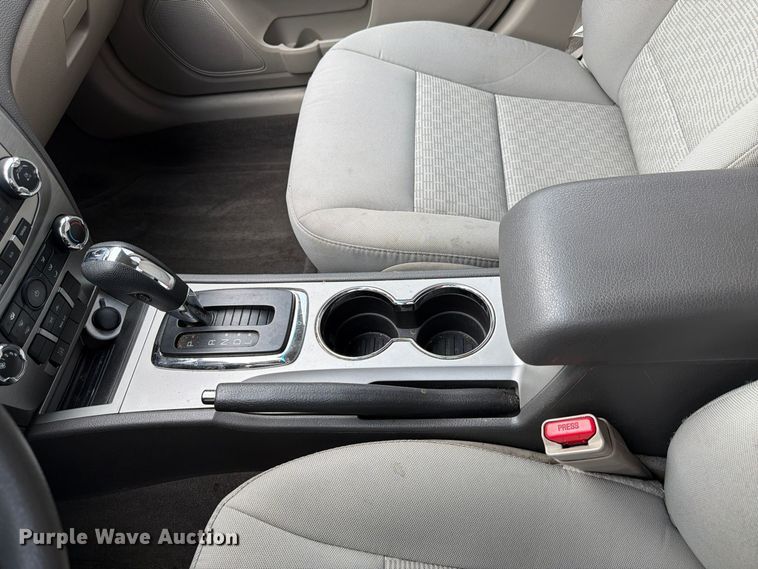 image for item FP3215 2012 Ford Fusion 
