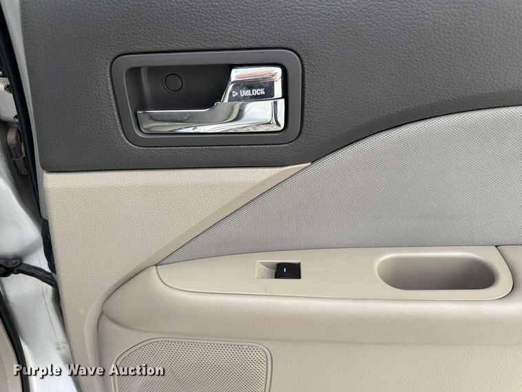 image for item FP3215 2012 Ford Fusion 