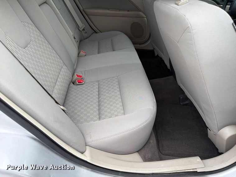 image for item FP3215 2012 Ford Fusion 