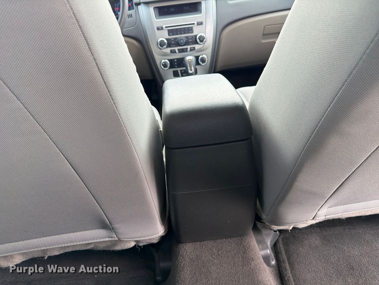 image for item FP3215 2012 Ford Fusion 
