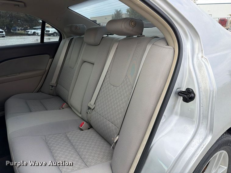 image for item FP3215 2012 Ford Fusion 