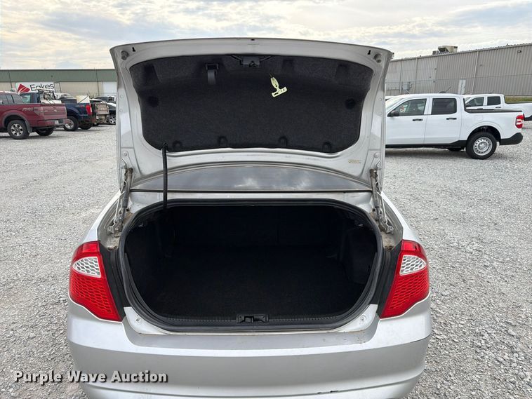 image for item FP3215 2012 Ford Fusion 