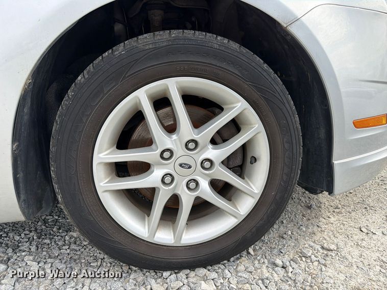image for item FP3215 2012 Ford Fusion 