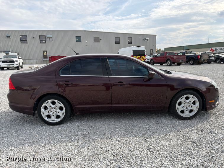 image for item FP3216 2011 Ford Fusion SE 