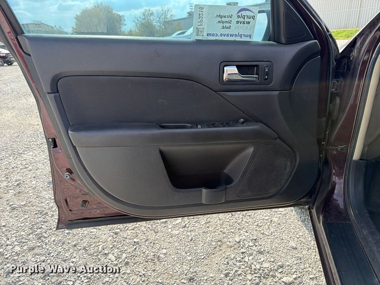 image for item FP3216 2011 Ford Fusion SE 