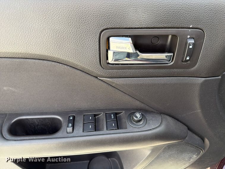 image for item FP3216 2011 Ford Fusion SE 