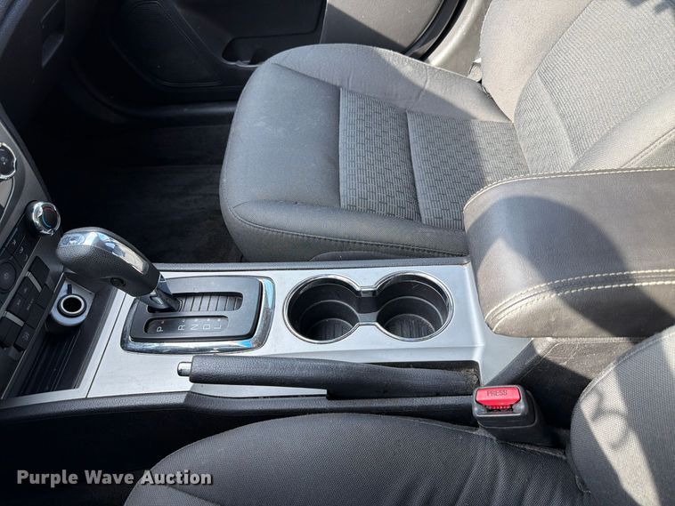 image for item FP3216 2011 Ford Fusion SE 