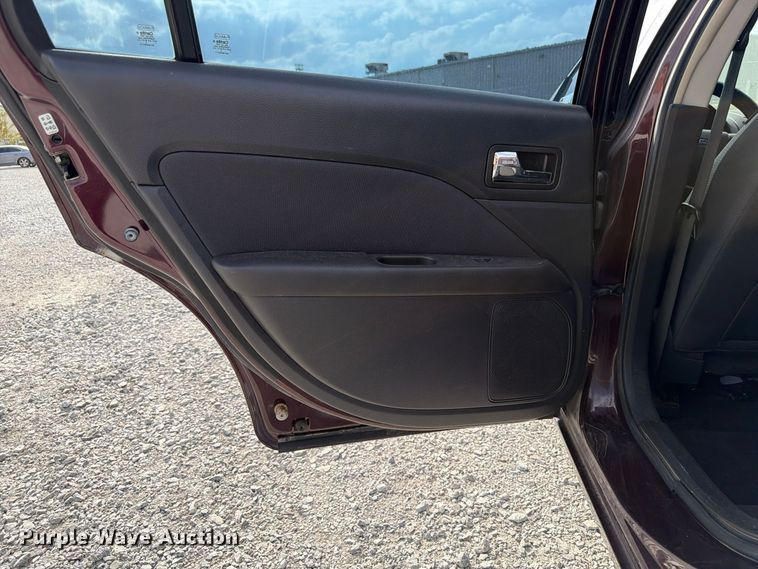image for item FP3216 2011 Ford Fusion SE 