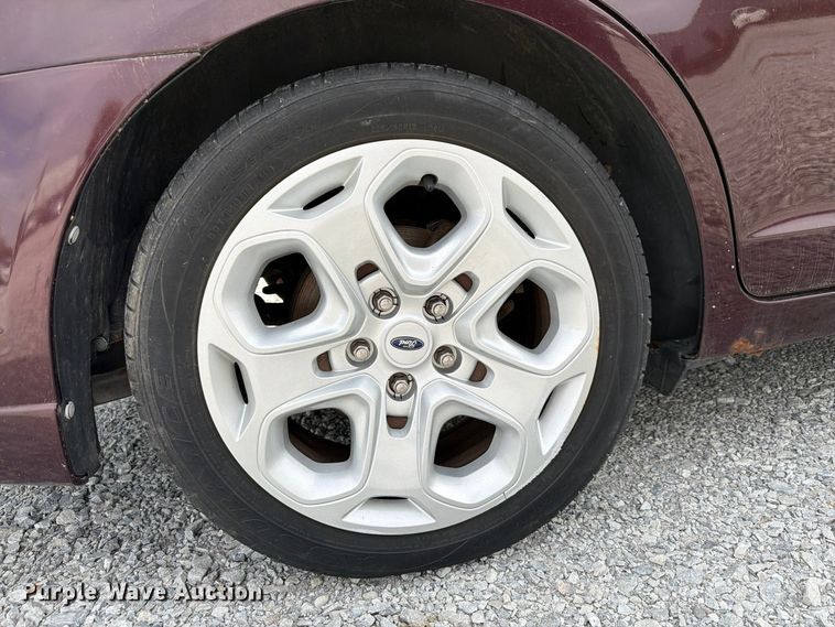 image for item FP3216 2011 Ford Fusion SE 