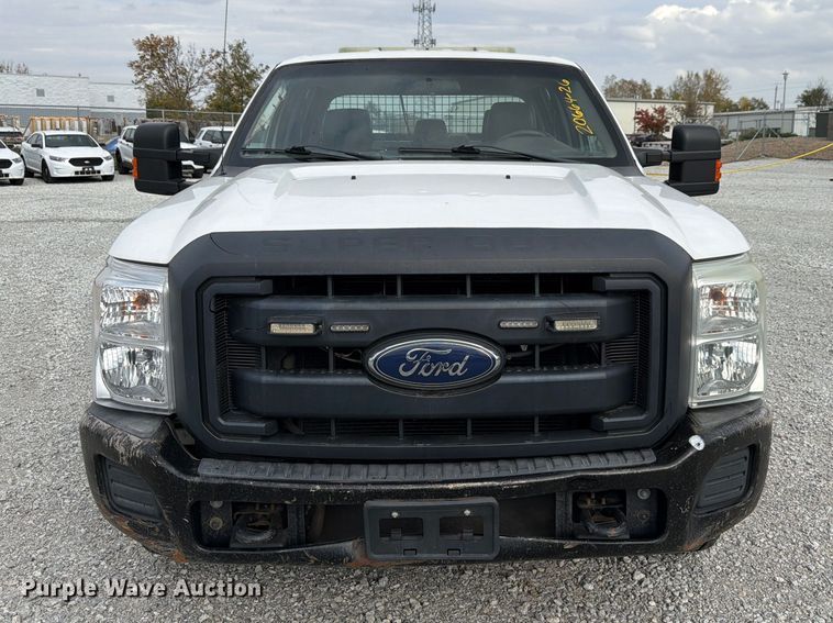image for item FP3218 2015 Ford F250 Super Duty Crew Cab utility bed pickup truck