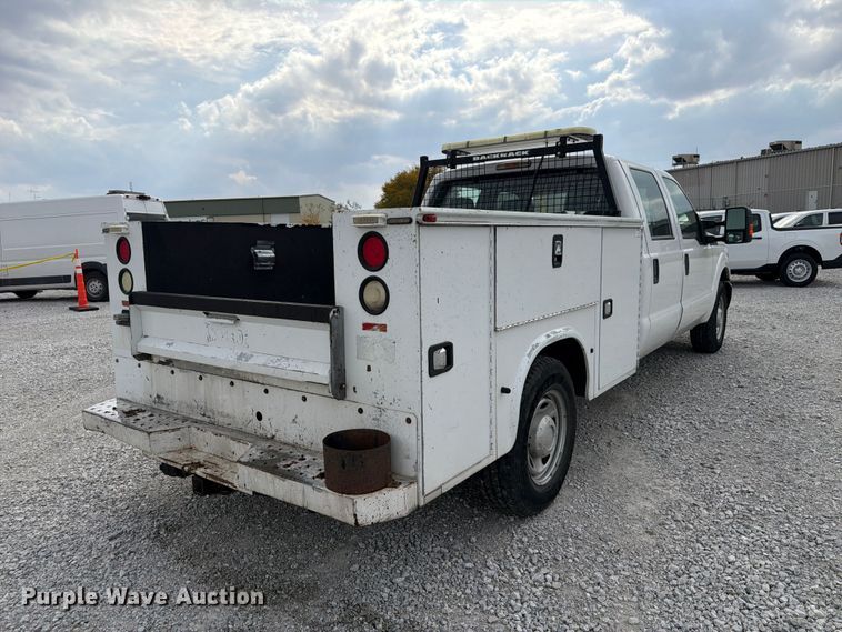 image for item FP3218 2015 Ford F250 Super Duty Crew Cab utility bed pickup truck