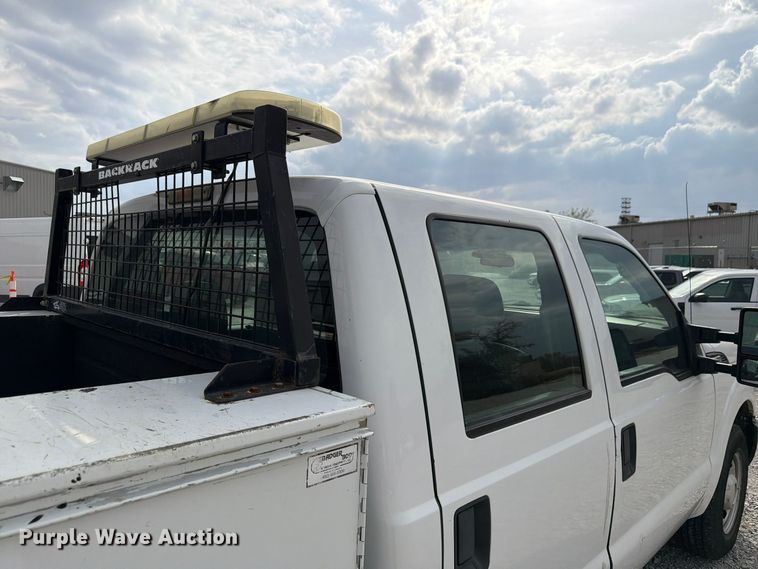 image for item FP3218 2015 Ford F250 Super Duty Crew Cab utility bed pickup truck