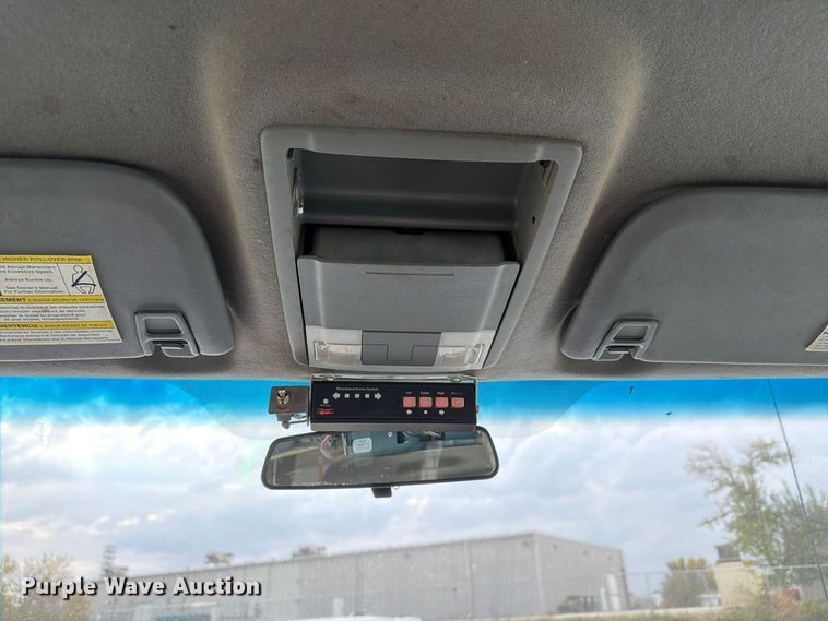 image for item FP3218 2015 Ford F250 Super Duty Crew Cab utility bed pickup truck