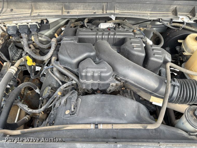 image for item FP3218 2015 Ford F250 Super Duty Crew Cab utility bed pickup truck