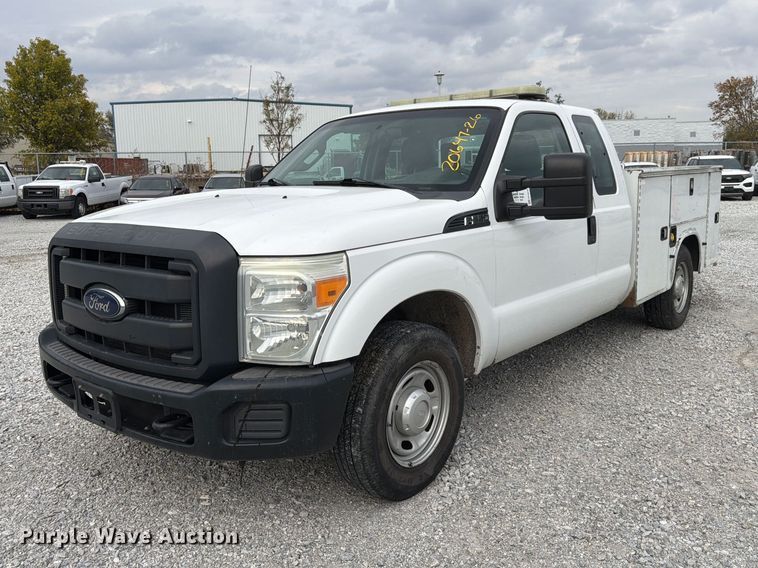 image for item FP3219 2015 Ford F250 Super Duty Ext. Cab utility bed pickup truck