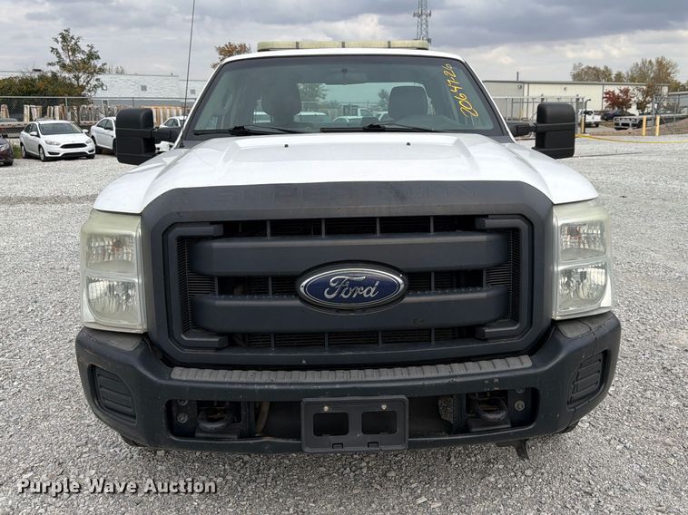 image for item FP3219 2015 Ford F250 Super Duty Ext. Cab utility bed pickup truck