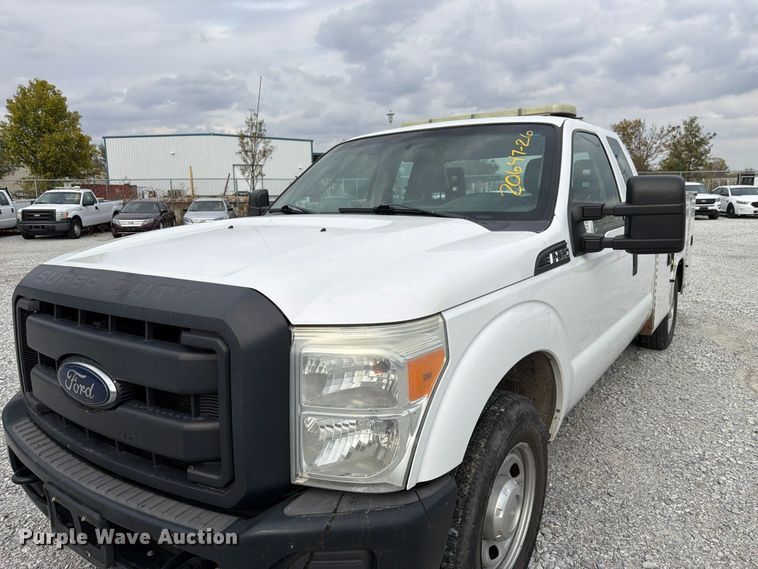 image for item FP3219 2015 Ford F250 Super Duty Ext. Cab utility bed pickup truck