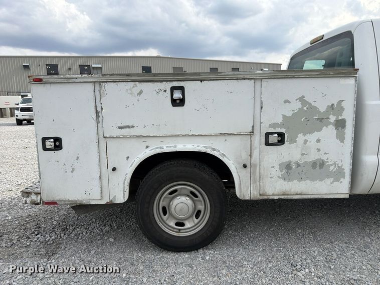 image for item FP3219 2015 Ford F250 Super Duty Ext. Cab utility bed pickup truck