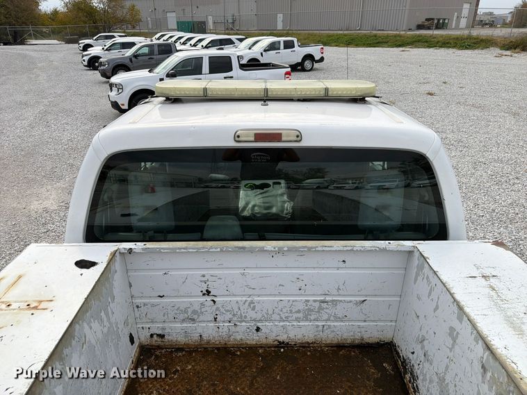 image for item FP3219 2015 Ford F250 Super Duty Ext. Cab utility bed pickup truck