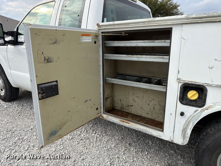 image for item FP3219 2015 Ford F250 Super Duty Ext. Cab utility bed pickup truck