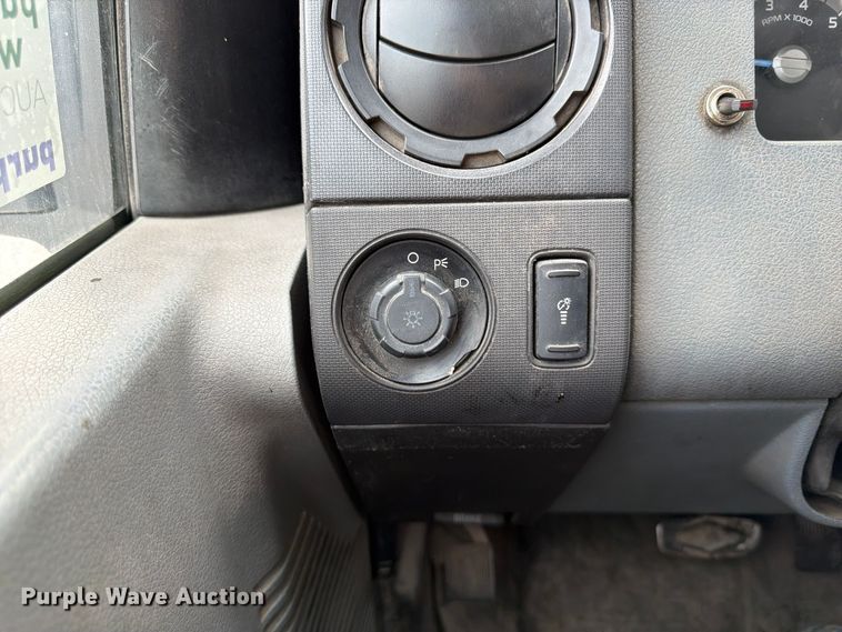 image for item FP3219 2015 Ford F250 Super Duty Ext. Cab utility bed pickup truck