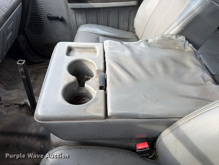image for item FP3219 2015 Ford F250 Super Duty Ext. Cab utility bed pickup truck
