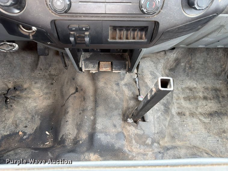 image for item FP3219 2015 Ford F250 Super Duty Ext. Cab utility bed pickup truck