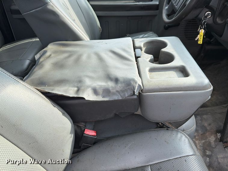 image for item FP3219 2015 Ford F250 Super Duty Ext. Cab utility bed pickup truck
