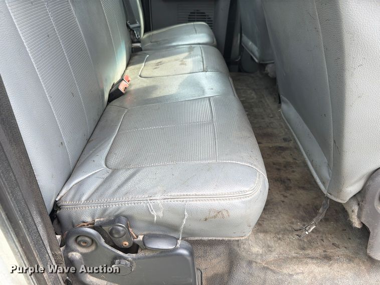 image for item FP3219 2015 Ford F250 Super Duty Ext. Cab utility bed pickup truck