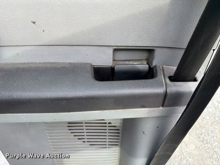 image for item FP3219 2015 Ford F250 Super Duty Ext. Cab utility bed pickup truck
