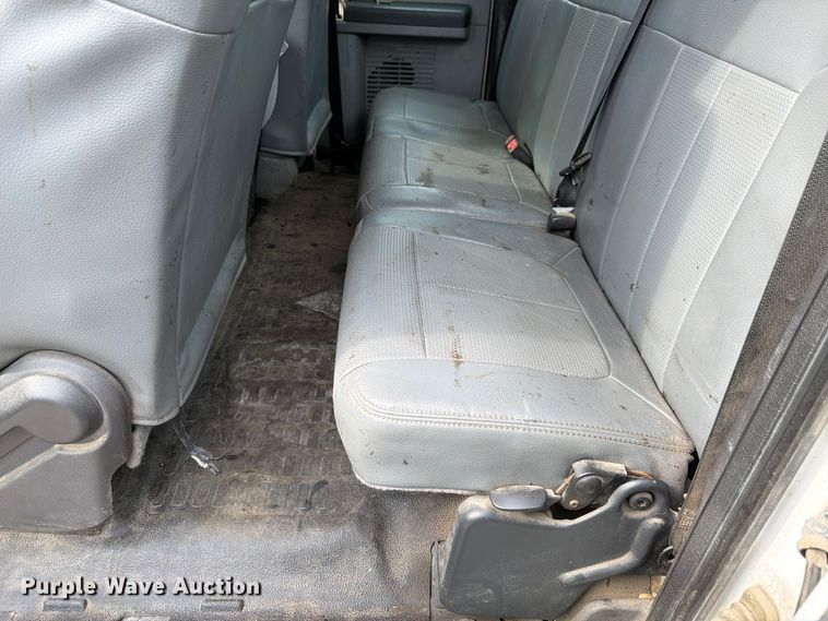 image for item FP3219 2015 Ford F250 Super Duty Ext. Cab utility bed pickup truck