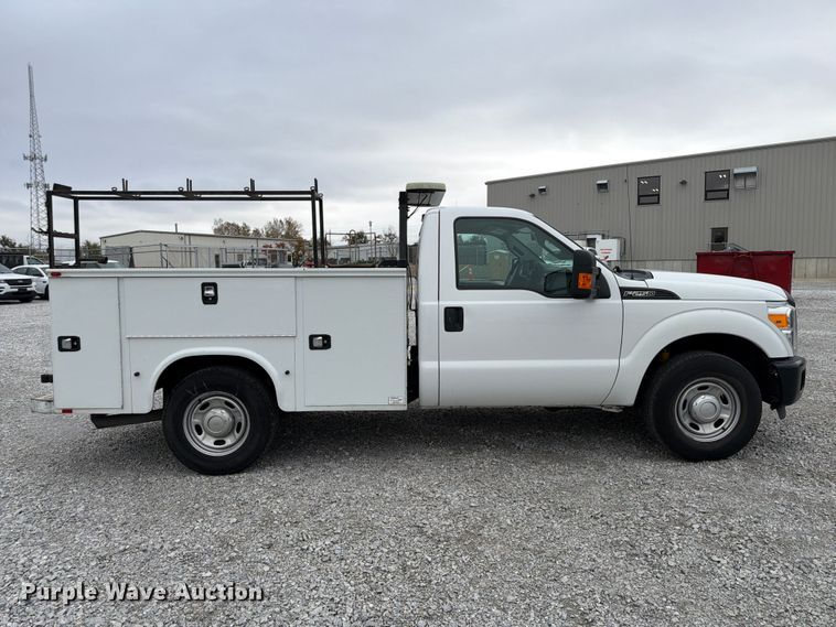 image for item FP3220 2015 Ford F250 Super Duty utility bed pickup truck