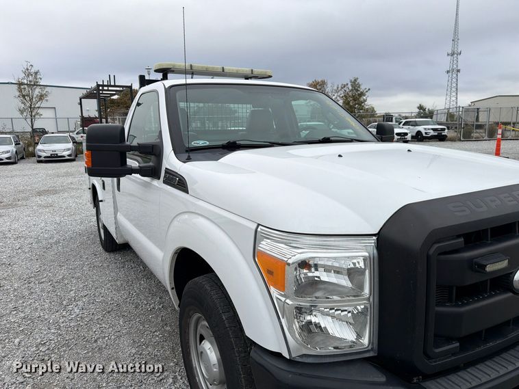 image for item FP3220 2015 Ford F250 Super Duty utility bed pickup truck
