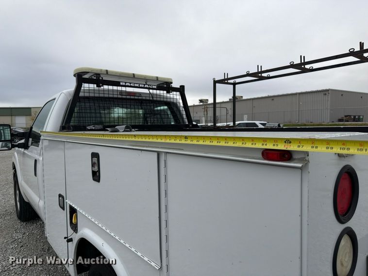 image for item FP3220 2015 Ford F250 Super Duty utility bed pickup truck