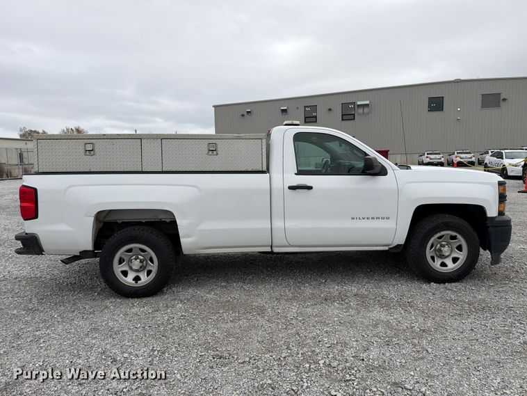 image for item FP3227 2015 Chevrolet Silverado 1500 pickup truck