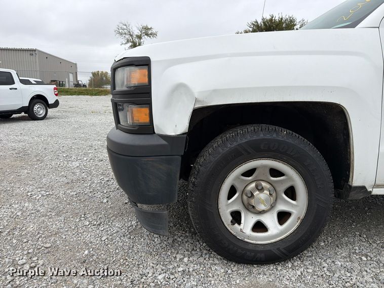 image for item FP3227 2015 Chevrolet Silverado 1500 pickup truck